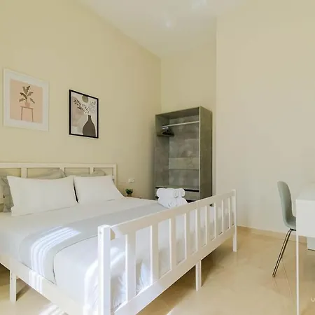 Roselyn 3-bdrm Central Suite, Vesta Philoxenia * סלוניקי