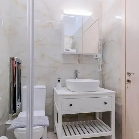 דירה Roselyn 3-bdrm Central Suite, Vesta Philoxenia