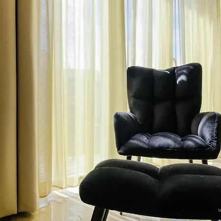 Roselyn 3-bdrm Central Suite, Vesta Philoxenia דירה *